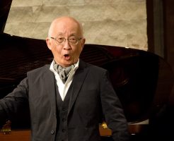 声楽家　山中信　サロンテッセラにて