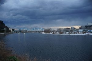 多摩川東横線ガード方面