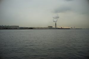 ちとせ公園から扇島方面