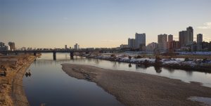 多摩川下流を臨む