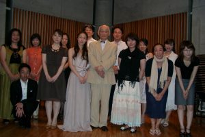 山中信2009年フォーレのリサイタル